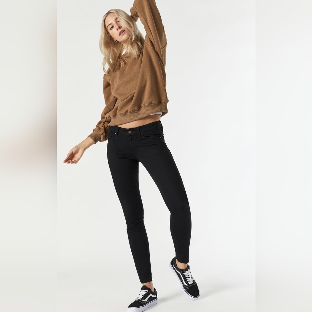 Mavi Serena Low Rise Super Skiny In Black Size 25/32